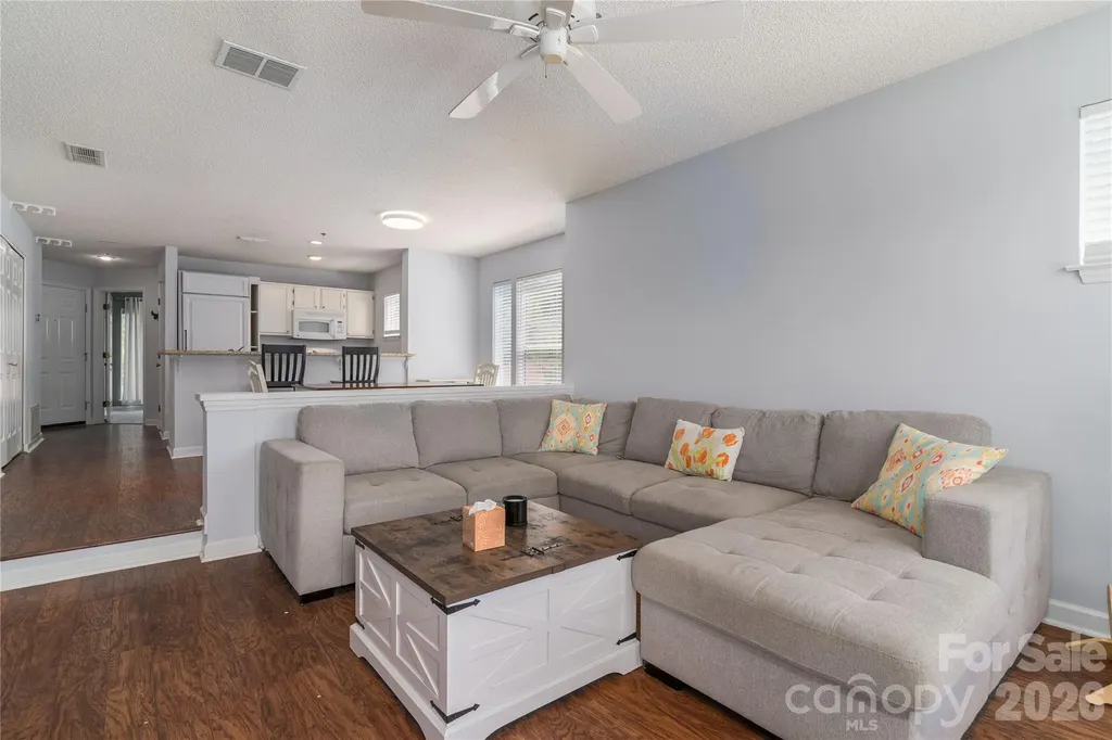 17919 Kings Point Drive Cornelius NC 28031