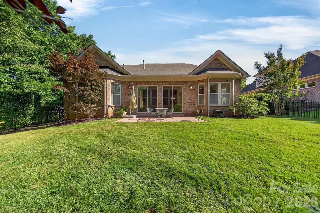 4028 Deer Track Court Mint Hill NC 28227