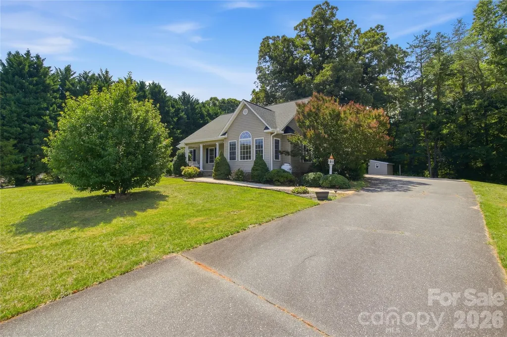 4795 Mountain Run Drive Lenoir NC 28645
