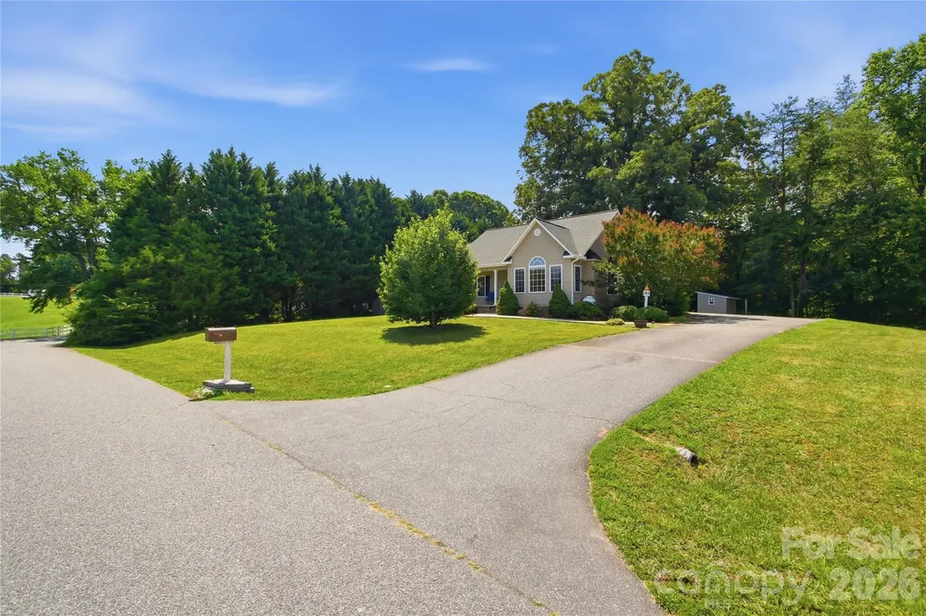 4795 Mountain Run Drive Lenoir NC 28645