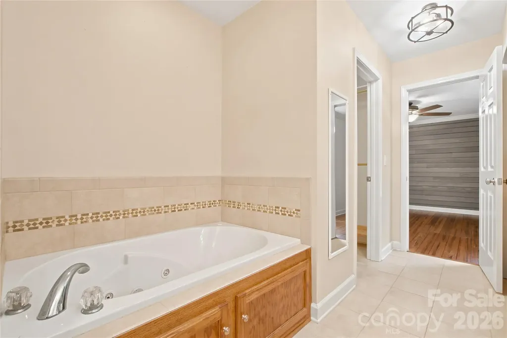 4795 Mountain Run Drive Lenoir NC 28645