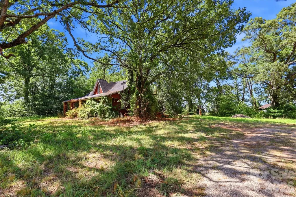 4770 W Nc 10 Highway Newton NC 28658
