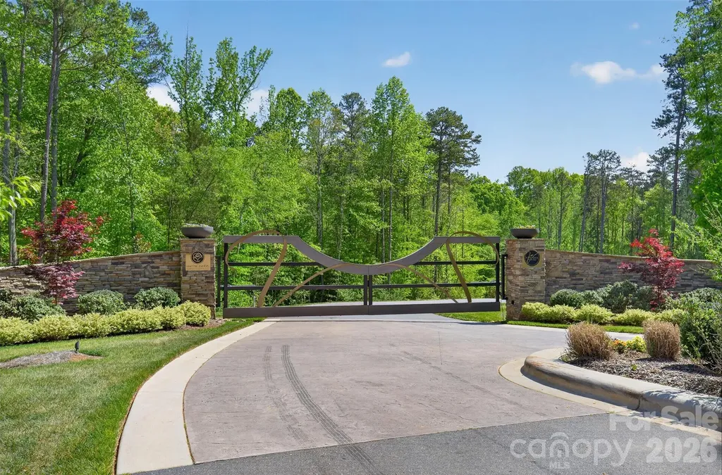 2A Ventosa Drive Denver NC 28037