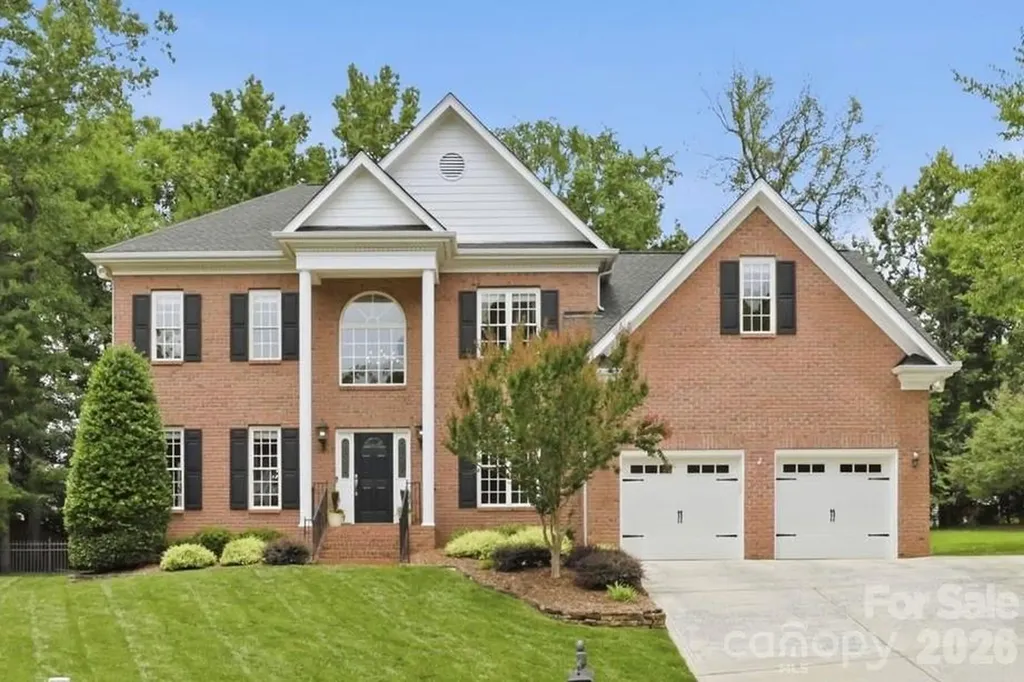 7011 Edenderry Drive Charlotte NC 28270