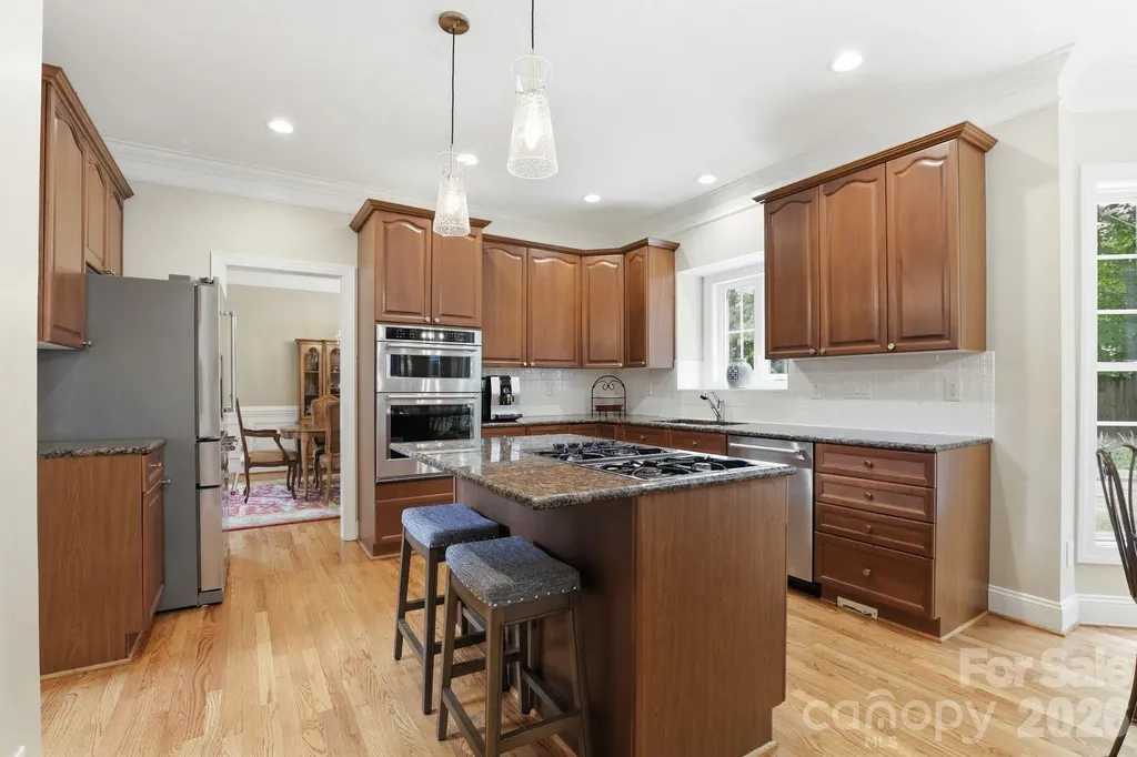 7011 Edenderry Drive Charlotte NC 28270