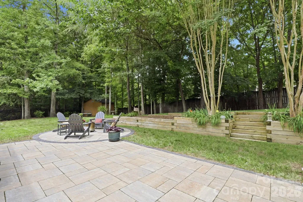 7011 Edenderry Drive Charlotte NC 28270