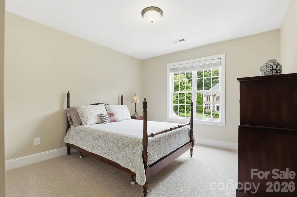 7011 Edenderry Drive Charlotte NC 28270