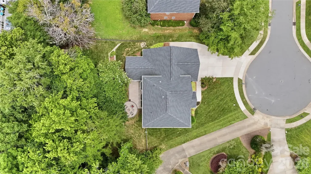 7011 Edenderry Drive Charlotte NC 28270