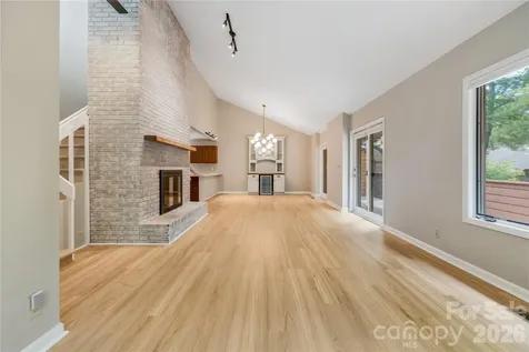 601 Woodfield Drive Asheville NC 28803