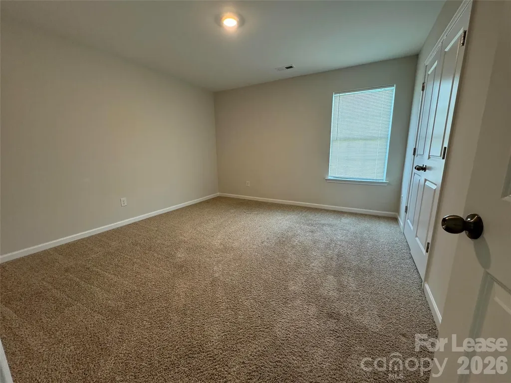 6424 Ellimar Field Lane Charlotte NC 28215