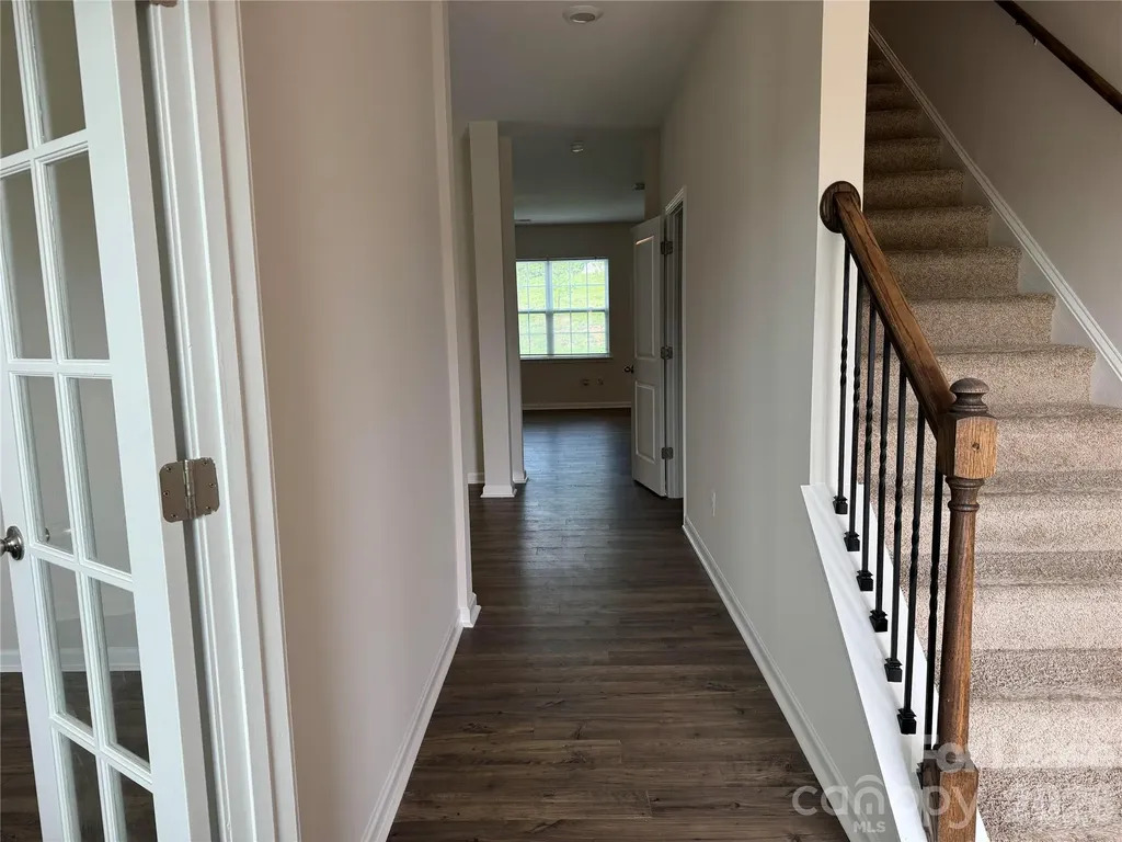 6424 Ellimar Field Lane Charlotte NC 28215