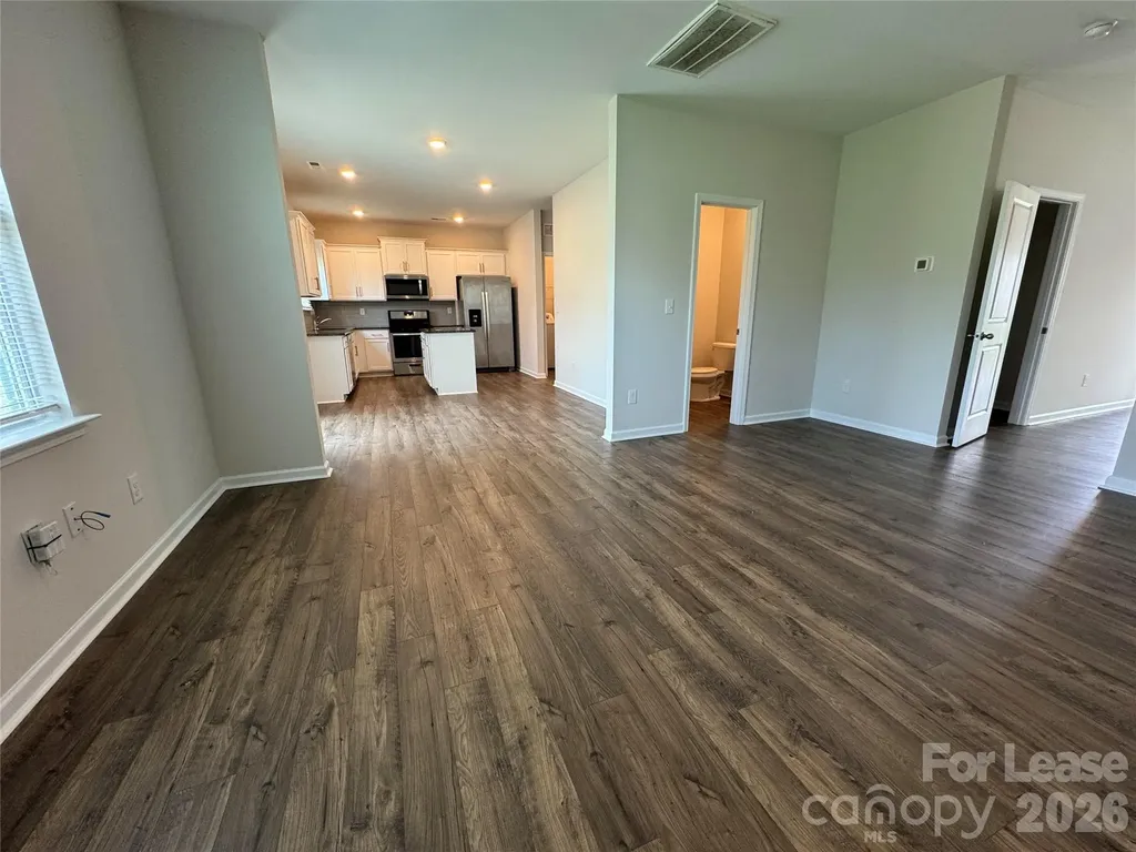 6424 Ellimar Field Lane Charlotte NC 28215