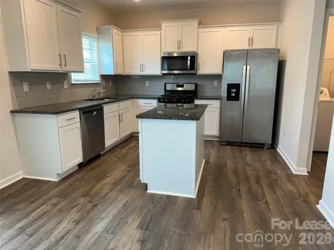 6424 Ellimar Field Lane Charlotte NC 28215