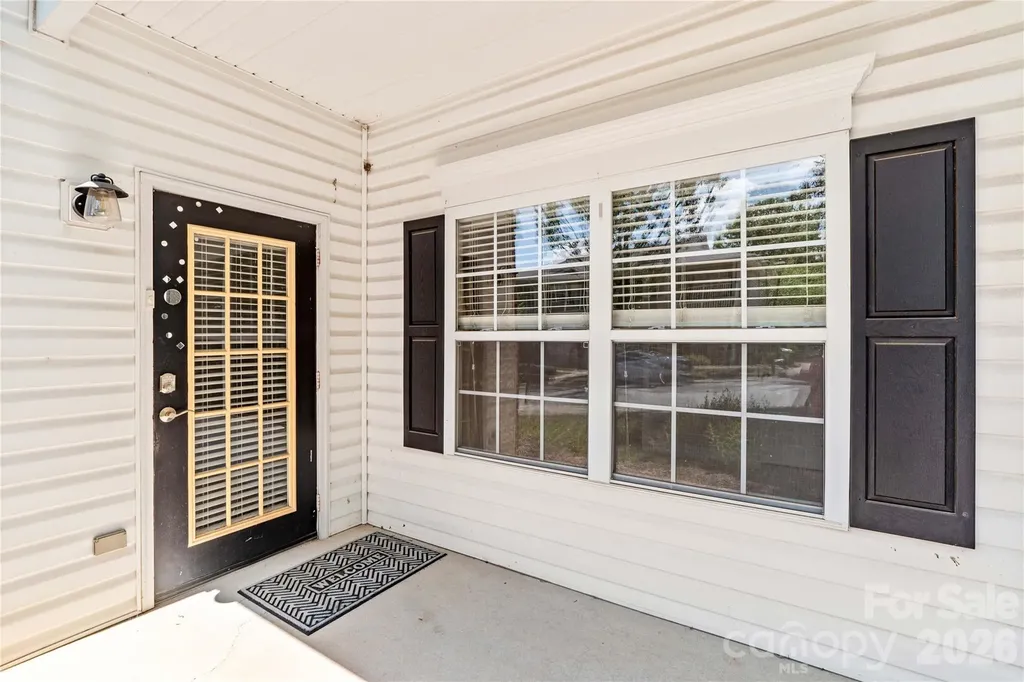 21231 Hickory Street Cornelius NC 28031