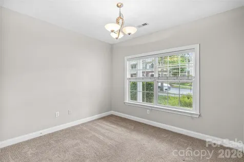 21231 Hickory Street Cornelius NC 28031