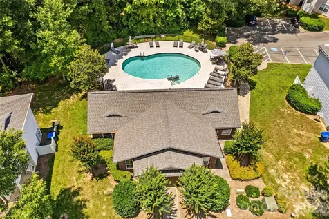 21231 Hickory Street Cornelius NC 28031