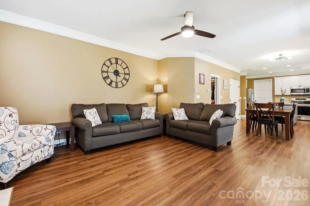1338 Wrangell Lane Charlotte NC 28214