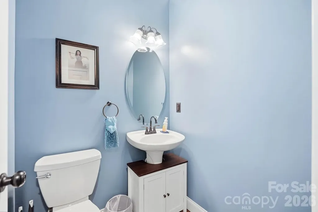 1338 Wrangell Lane Charlotte NC 28214