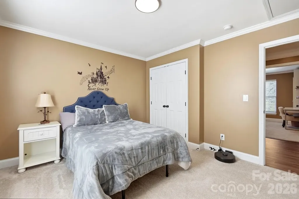 1338 Wrangell Lane Charlotte NC 28214