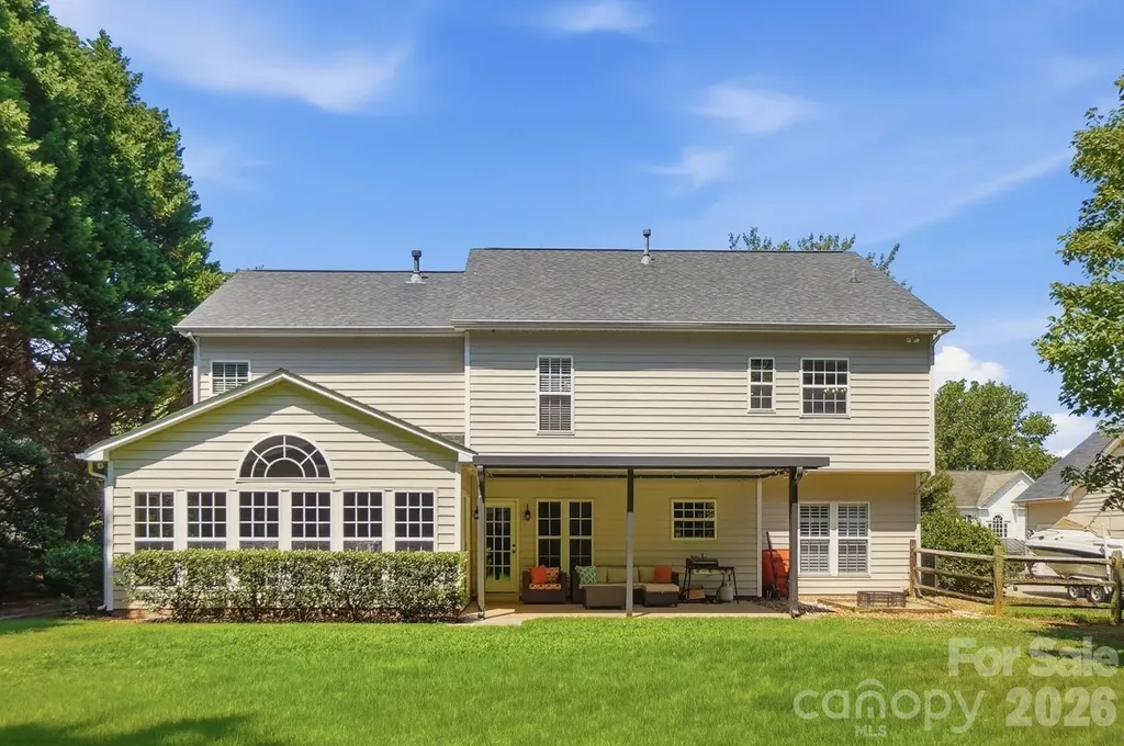1338 Wrangell Lane Charlotte NC 28214