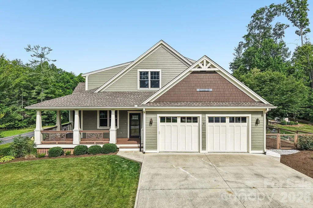 17 Hamilton Woods Lane Etowah NC 28729