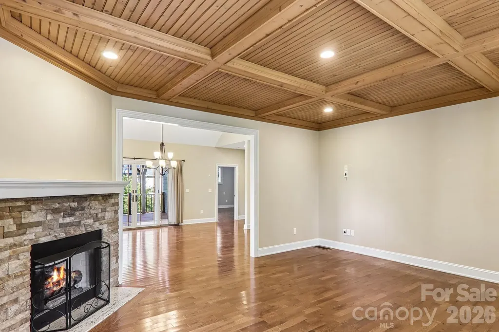 17 Hamilton Woods Lane Etowah NC 28729
