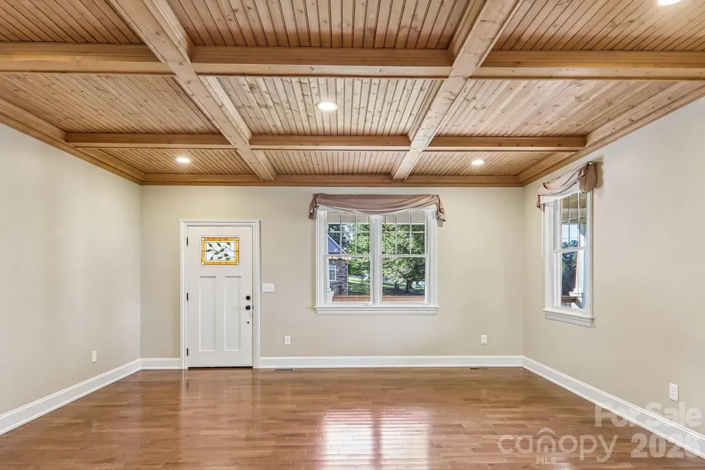 17 Hamilton Woods Lane Etowah NC 28729