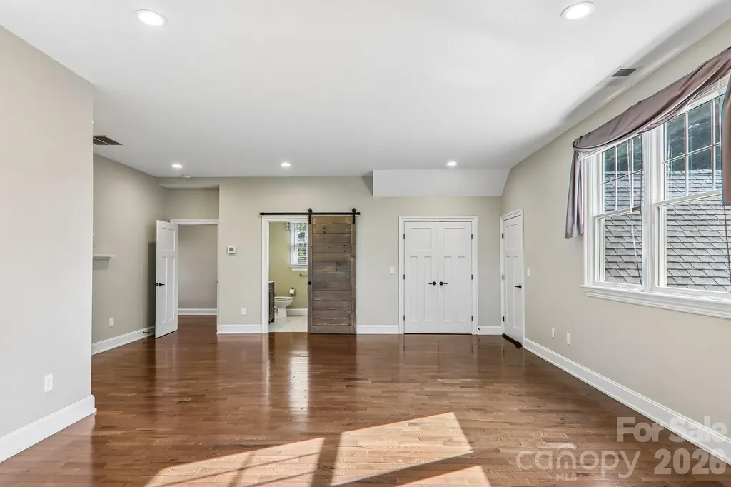 17 Hamilton Woods Lane Etowah NC 28729