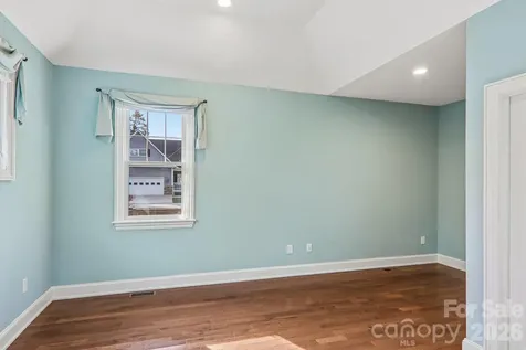 17 Hamilton Woods Lane Etowah NC 28729
