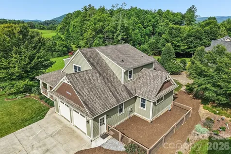 17 Hamilton Woods Lane Etowah NC 28729