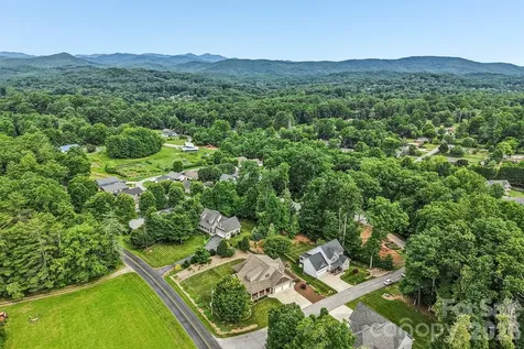 17 Hamilton Woods Lane Etowah NC 28729