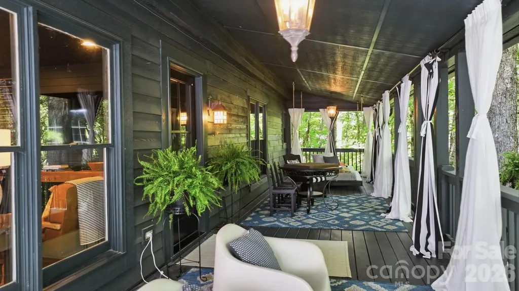 3819 Flat Mountain Road Highlands NC 28741
