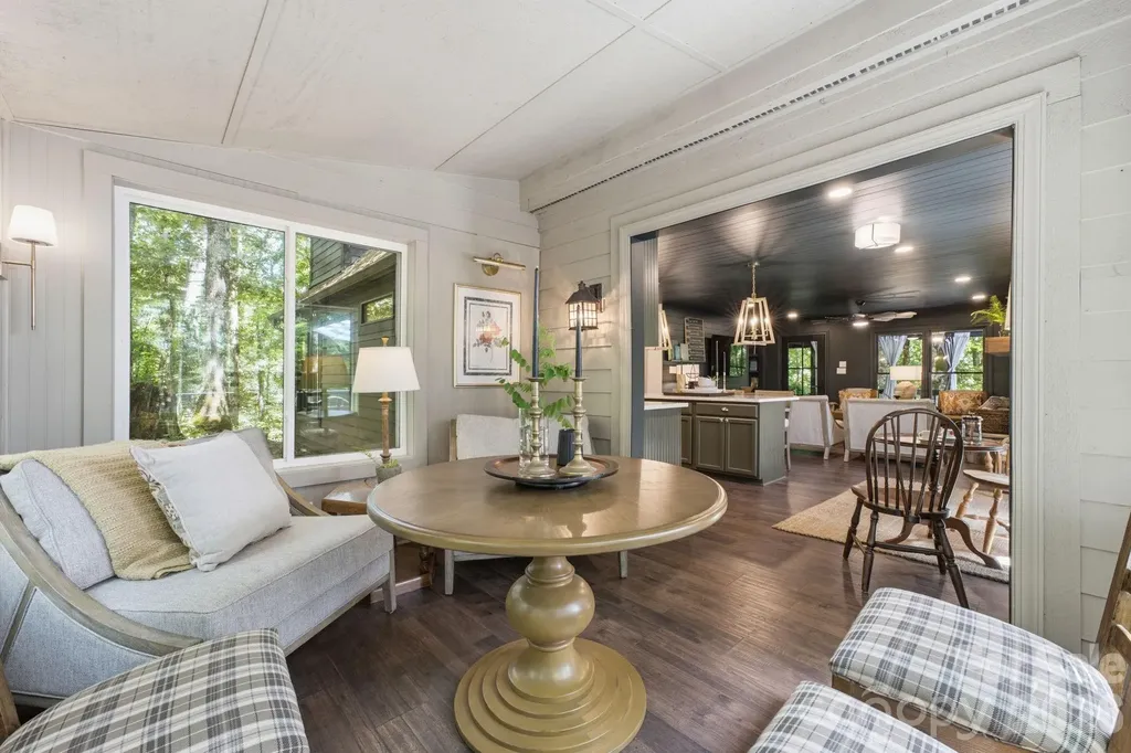 3819 Flat Mountain Road Highlands NC 28741