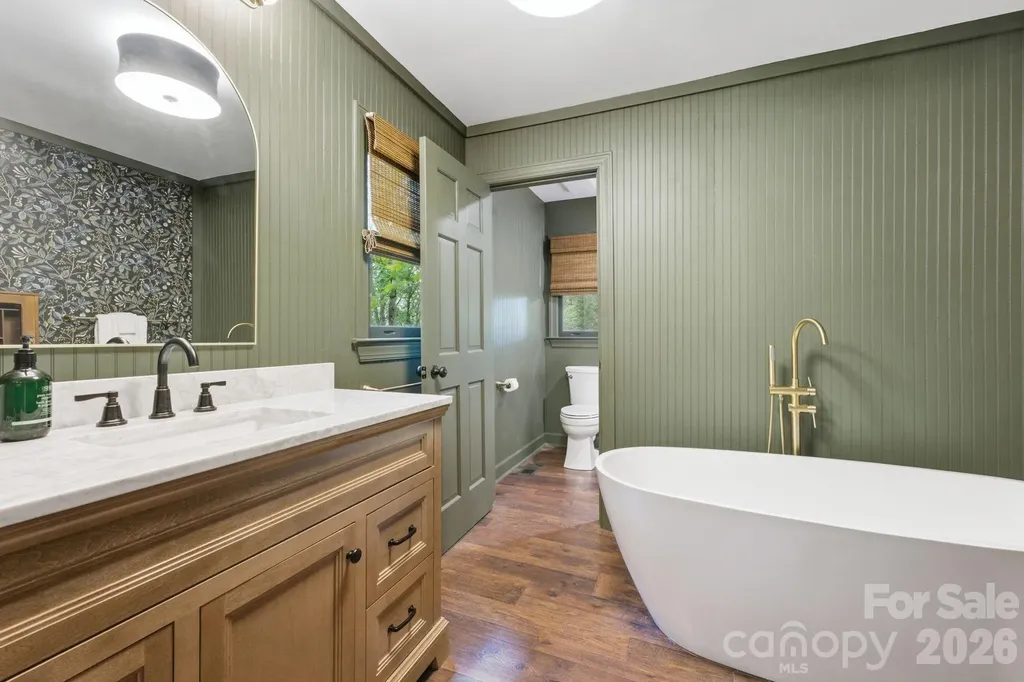 3819 Flat Mountain Road Highlands NC 28741