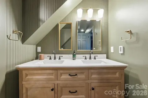 3819 Flat Mountain Road Highlands NC 28741