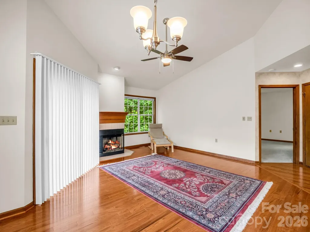 341 Laurel Park Place Hendersonville NC 28791