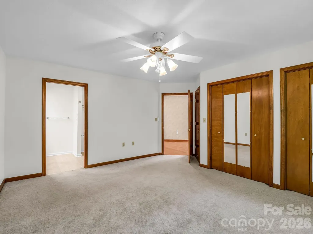 341 Laurel Park Place Hendersonville NC 28791