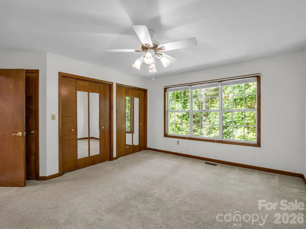 341 Laurel Park Place Hendersonville NC 28791