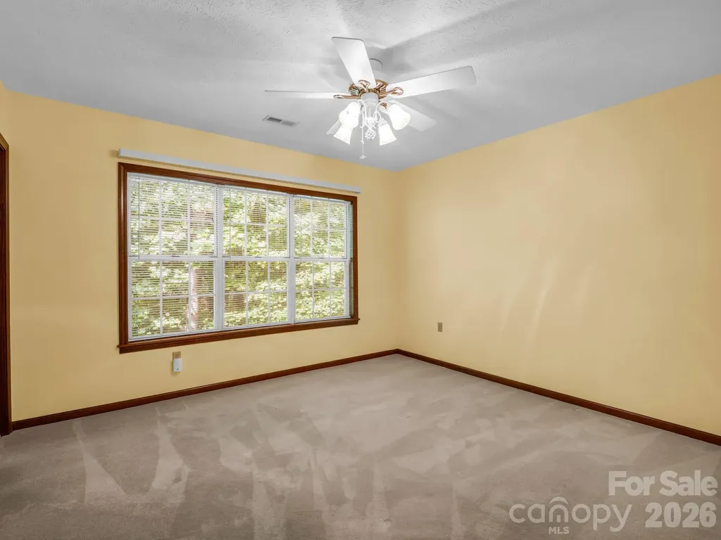 341 Laurel Park Place Hendersonville NC 28791