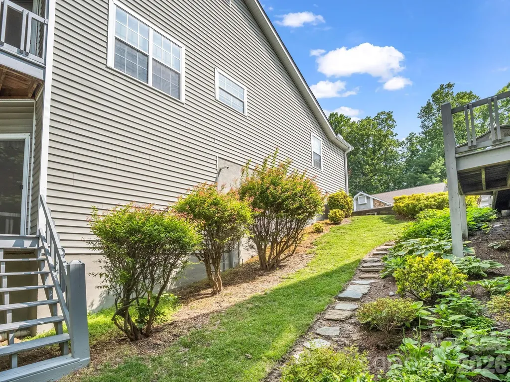 341 Laurel Park Place Hendersonville NC 28791