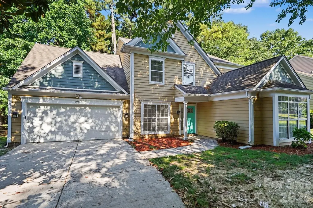 11921 Moonshadow Lane Huntersville NC 28078