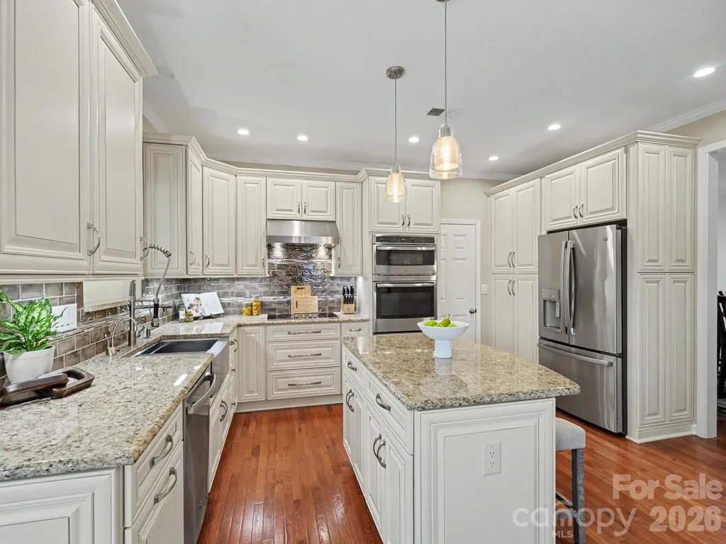 15505 Robsart Court Charlotte NC 28277