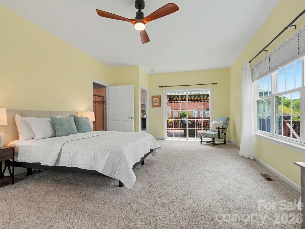 15505 Robsart Court Charlotte NC 28277