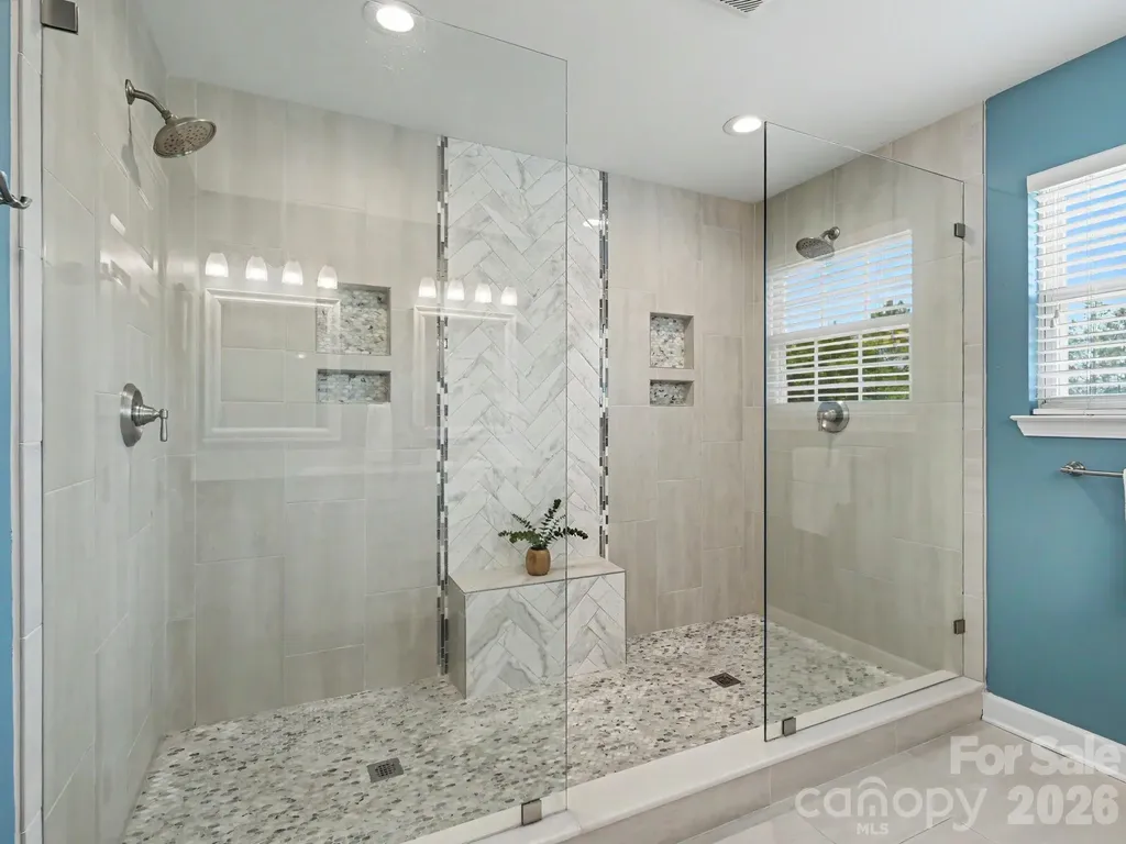 15505 Robsart Court Charlotte NC 28277