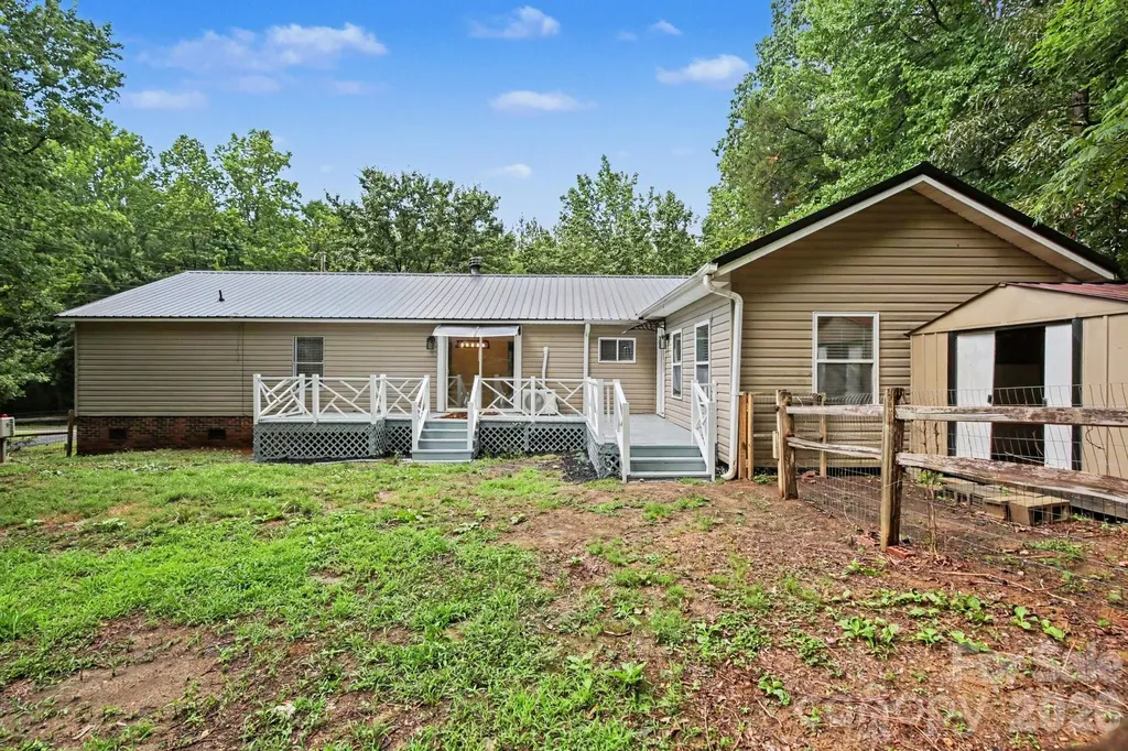 705 Loflin Road Denton NC 27239