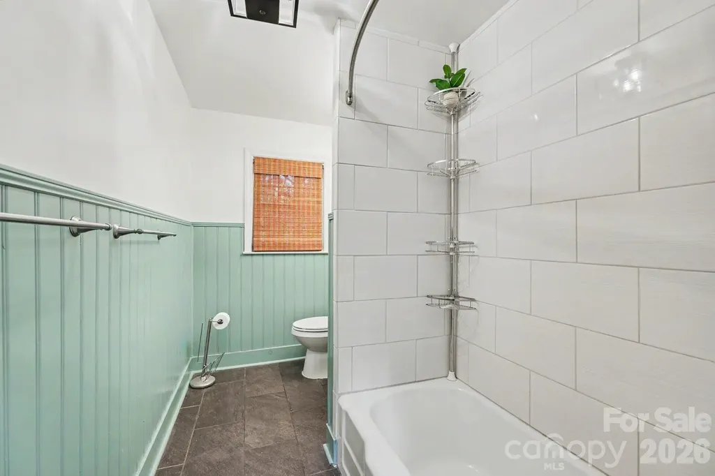 100 Malvern Court Winston Salem NC 27106