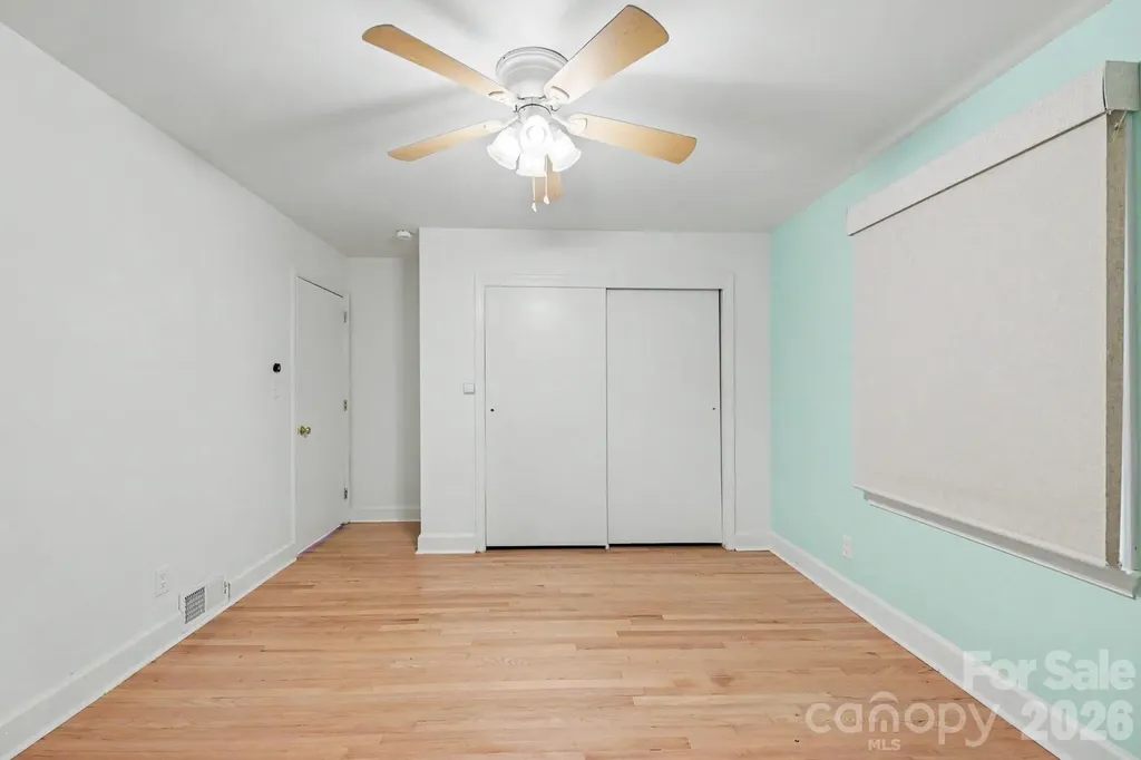 100 Malvern Court Winston Salem NC 27106