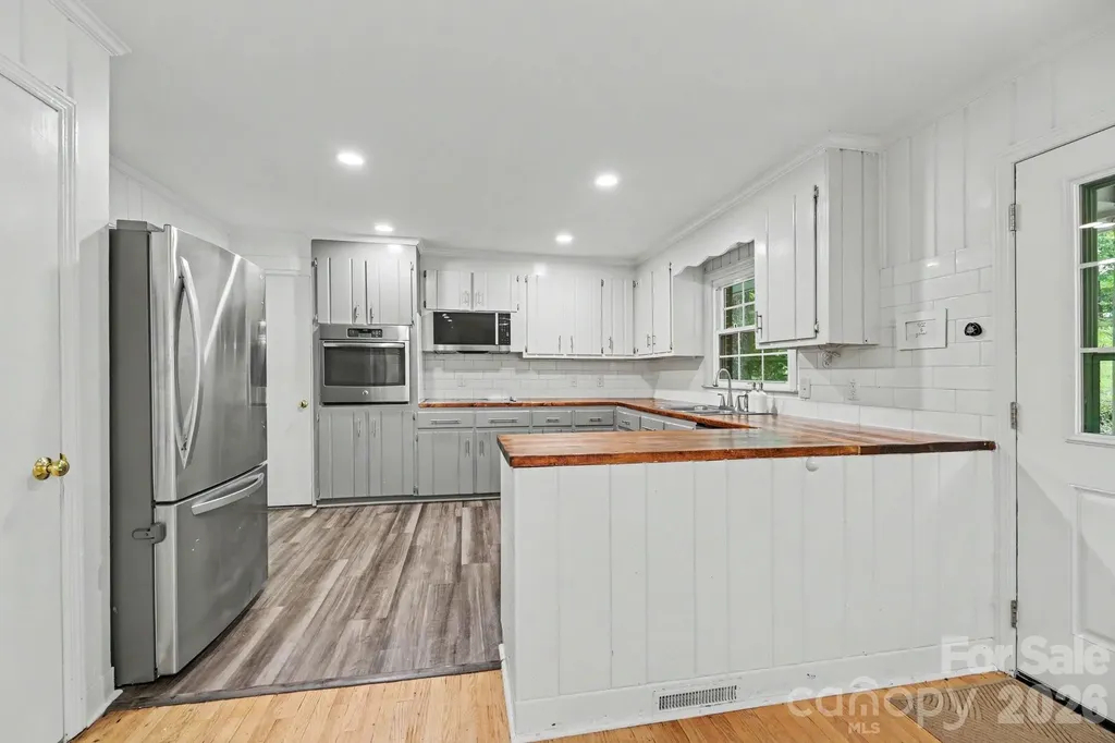 100 Malvern Court Winston Salem NC 27106