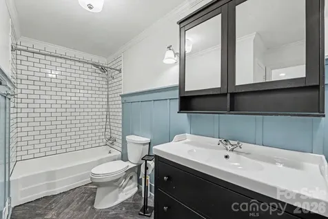 100 Malvern Court Winston Salem NC 27106