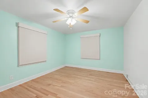 100 Malvern Court Winston Salem NC 27106